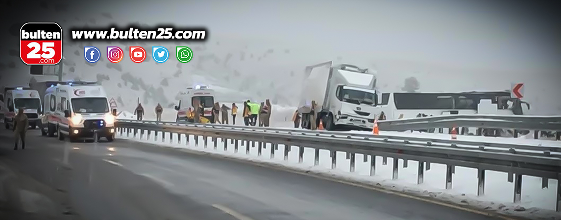 Erzurum Kars yolu Karakurt mevkiinde zincirleme trafik kazası. 2 kişi öldü, 8 kişi yaralandı.