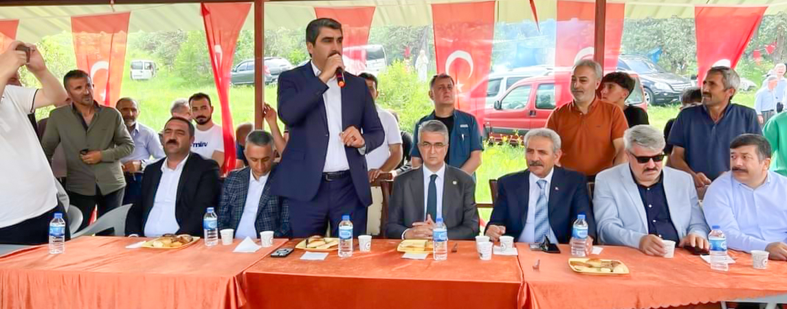 KOŞAPINARLILAR FESTİVALDE BULUŞTU, MHP ERZURUM MİLLETVEKİLİ PROF. DR. KAMİL AYDIN’DA KATILDI